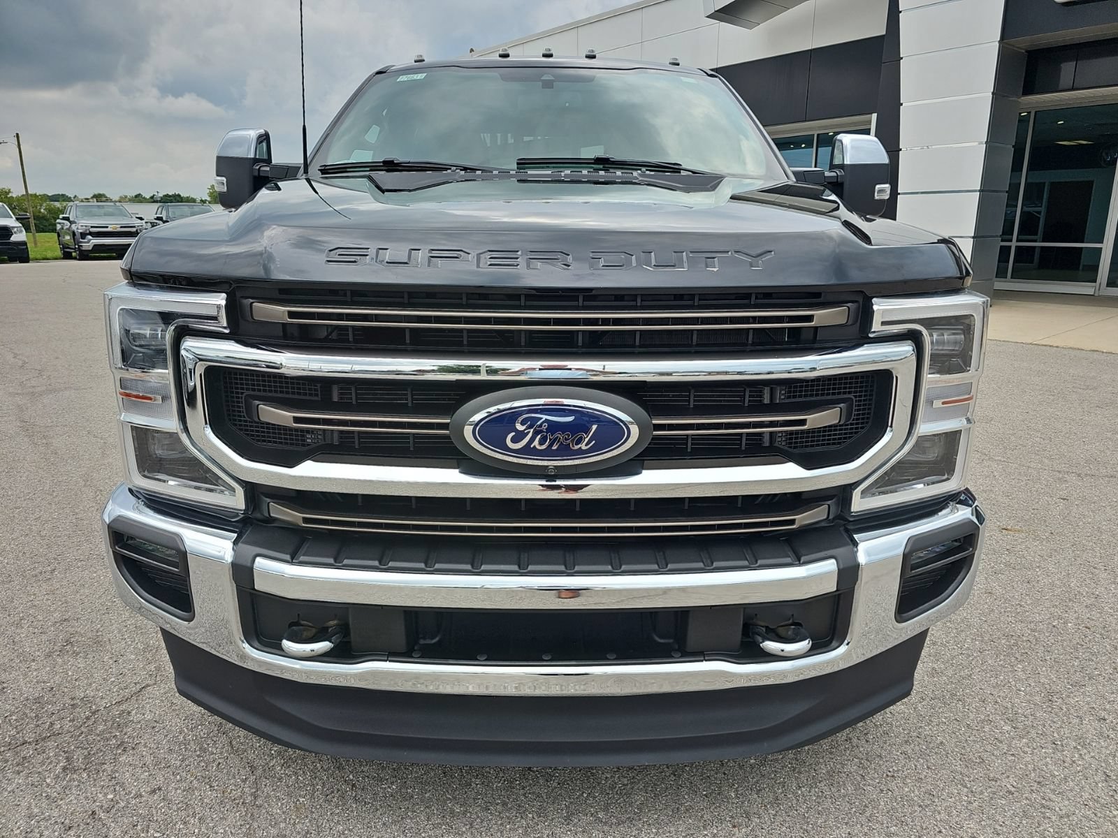 Used 2022 Ford F350 King Ranch w/ King Ranch Ultimate Package AWD/4WD image 2