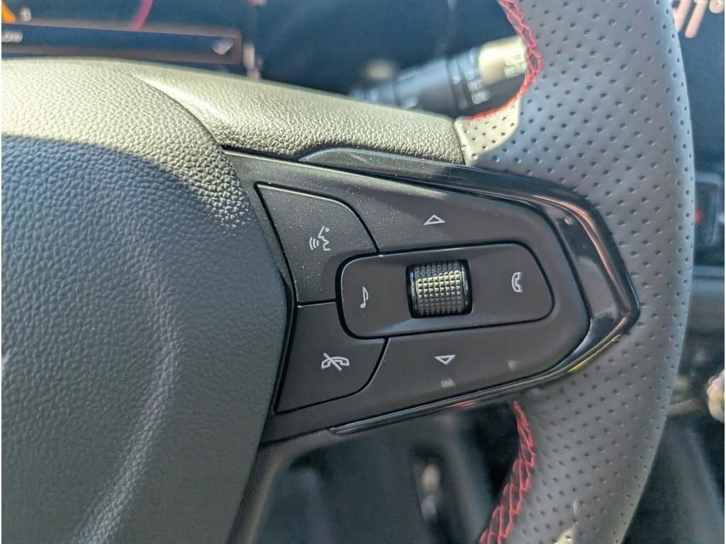 New 2026 Chevrolet TrailBlazer RS w/ Convenience Package FWD image 19
