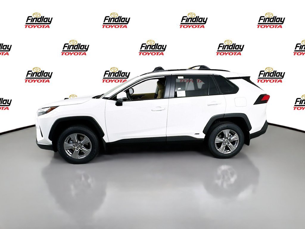 New 2025 Toyota RAV4 XLE w/ Convenience Package AWD/4WD image 4