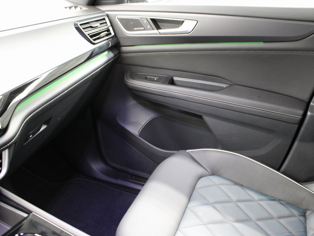 Used 2024 Volkswagen Atlas Cross Sport SEL Premium R-Line image 25