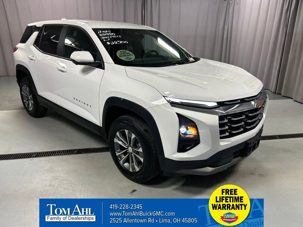 Used 2025 Chevrolet Equinox LT w/ Safety and Technology Package image 1