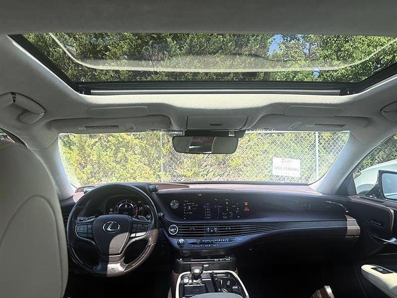 Used 2018 Lexus LS 500 w/ Interior Upgrade Package RWD image 30