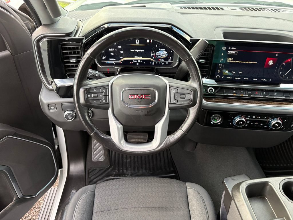 Used 2022 GMC Sierra 1500 Elevation RWD image 15