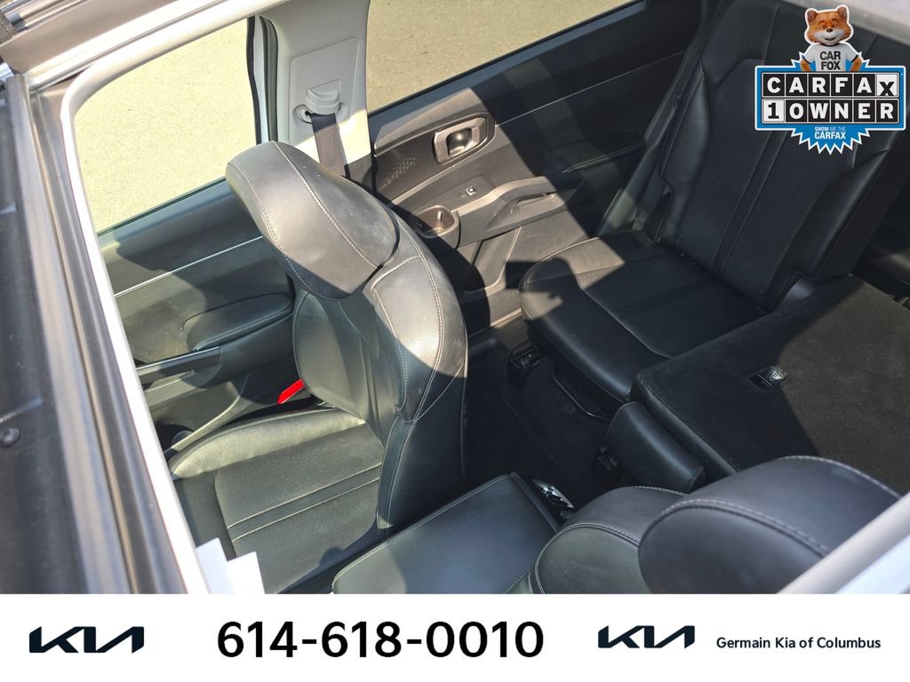 Used 2022 Kia Sorento S w/ Panoramic Sunroof Package FWD image 21