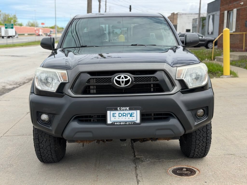 Used 2012 Toyota Tacoma 4x4 Access Cab w/ Convenience Pkg image 2