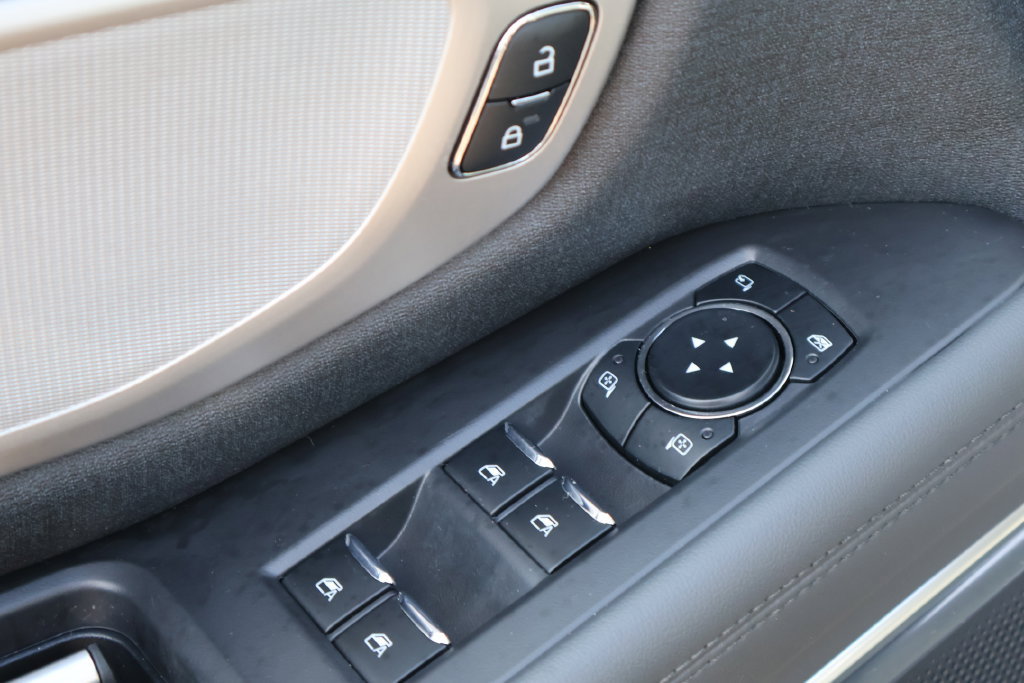 Used 2026 Ford Expedition Active AWD/4WD image 16