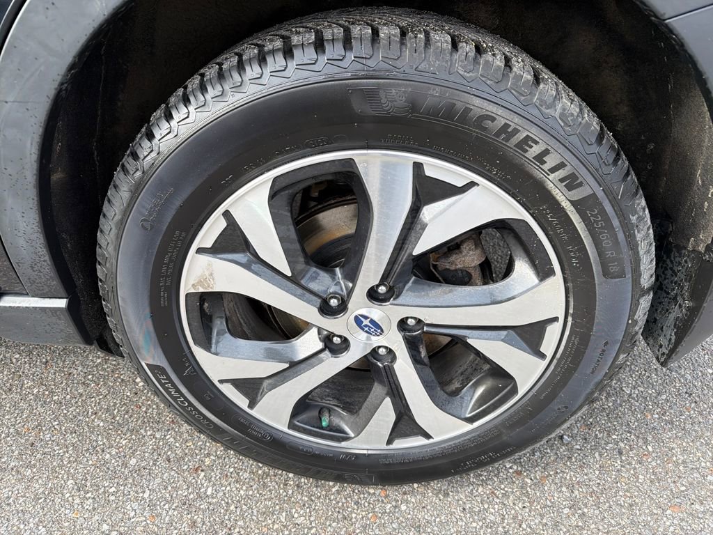 Used 2020 Subaru Outback Limited image 13