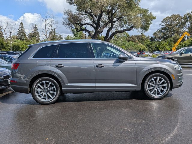Used 2019 Audi Q7 3.0T Premium Plus w/ Premium Plus Package image 4