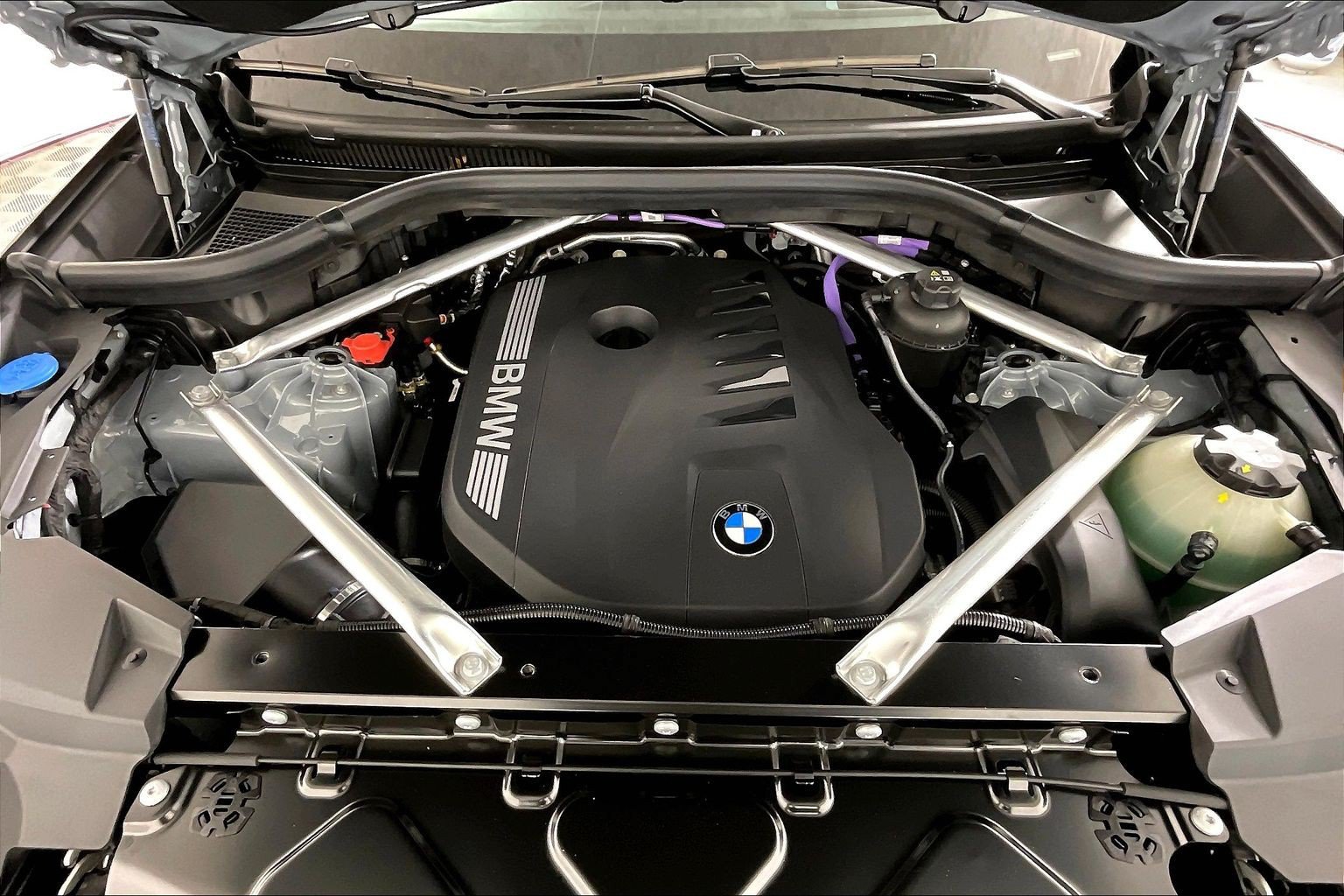 New 2026 BMW X5 xDrive40i AWD/4WD image 14