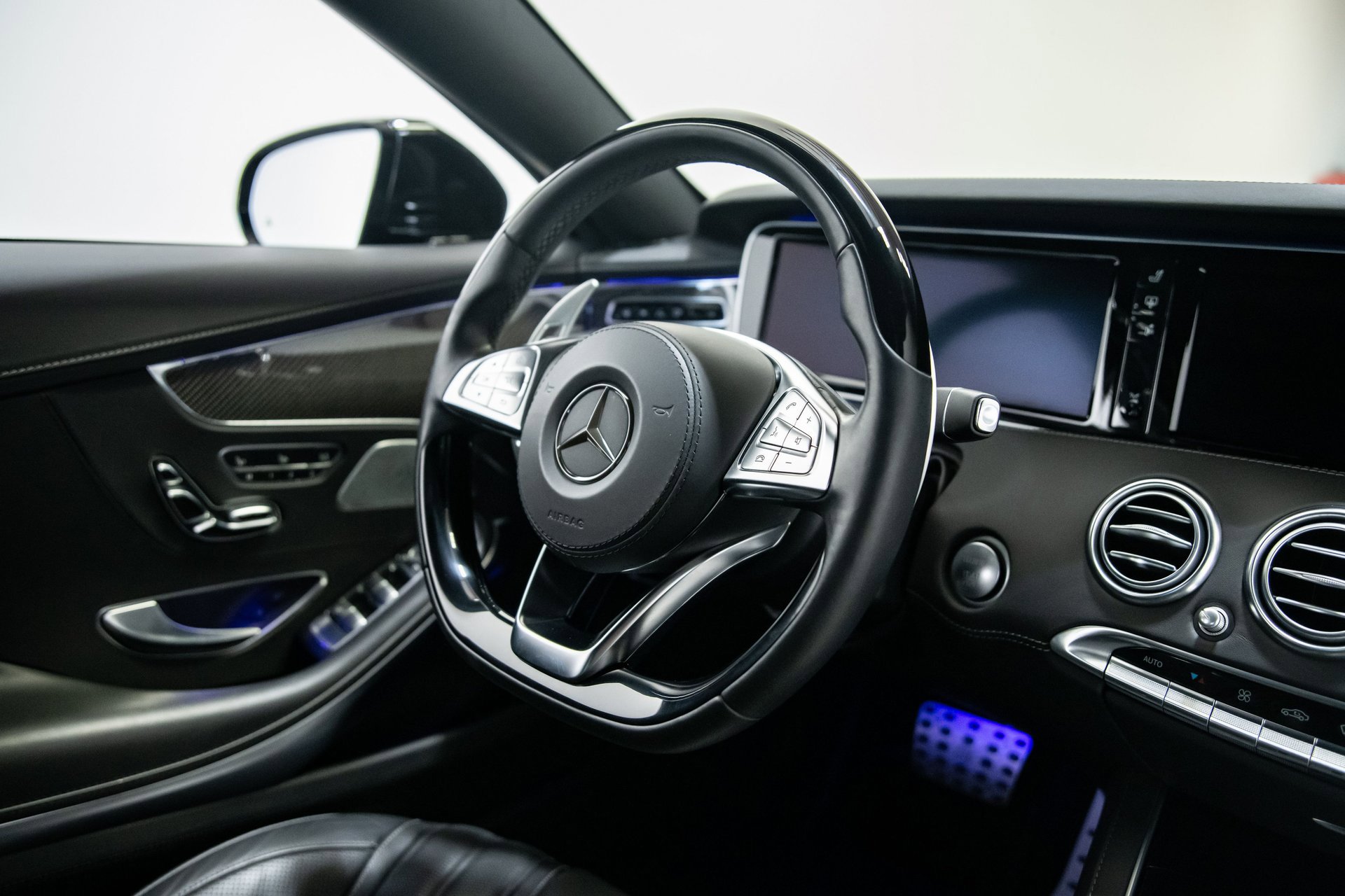 Used 2016 Mercedes-Benz S 65 AMG Coupe image 32