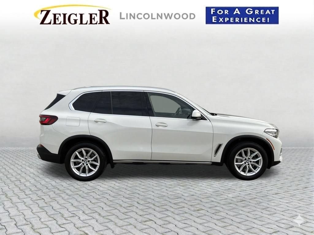 Used 2021 BMW X5 xDrive40i w/ Parking Assistance Package AWD/4WD image 8