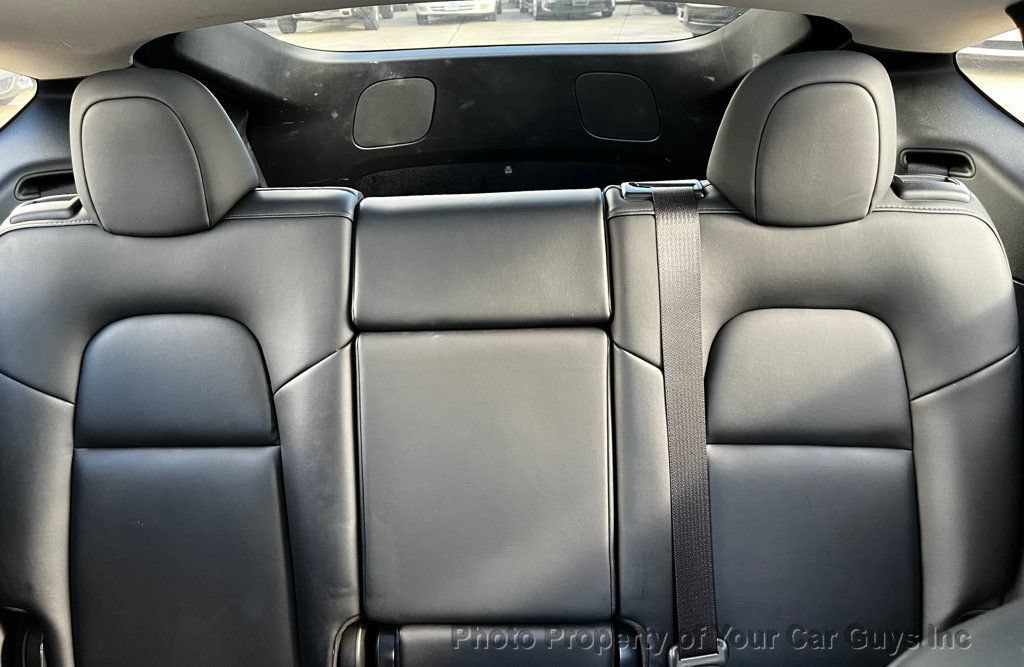 Used 2021 Tesla Model Y Performance AWD/4WD image 16