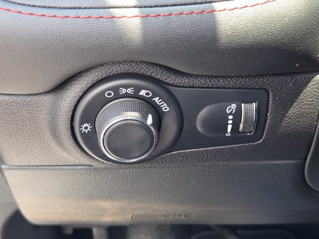 Used 2025 Dodge Durango R/T AWD/4WD image 55