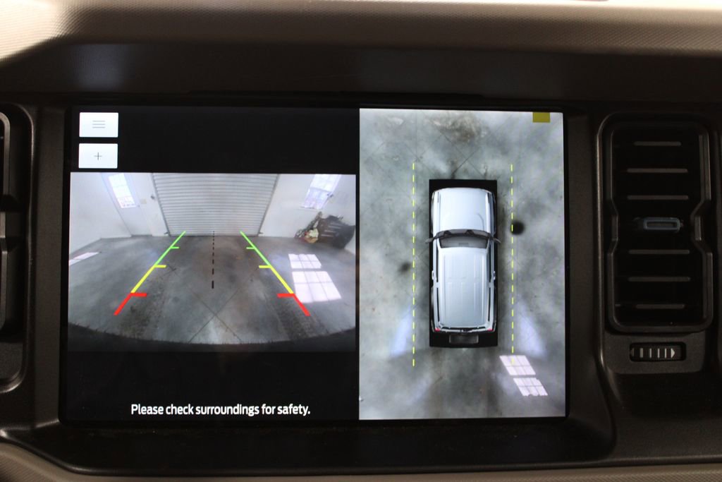 Used 2022 Ford Bronco Wildtrak image 32