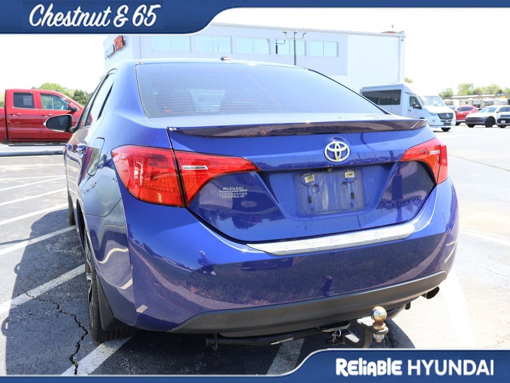 Used 2018 Toyota Corolla SE w/ SE Premium Package FWD image 15