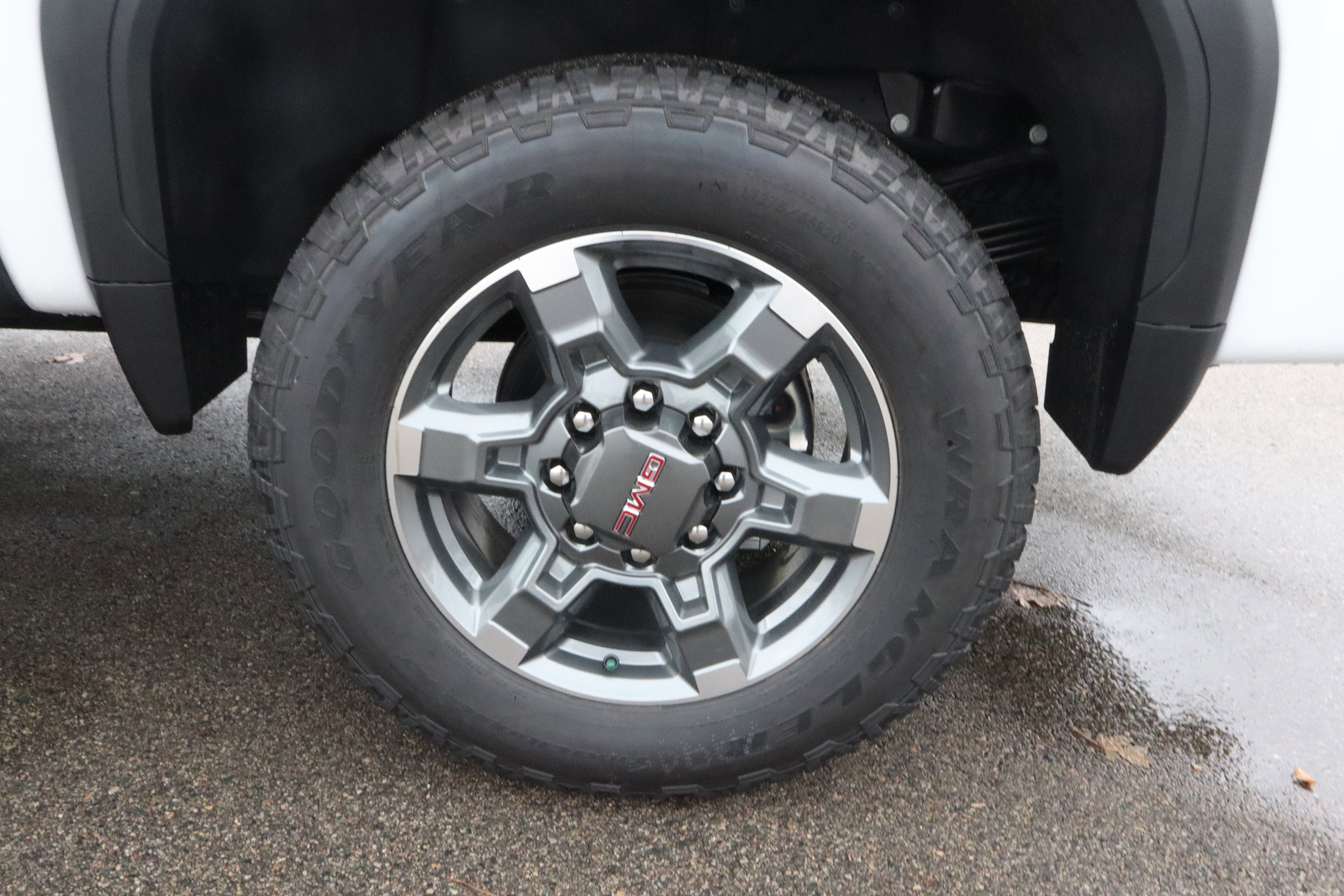 New 2026 GMC Sierra 3500 SLT image 21