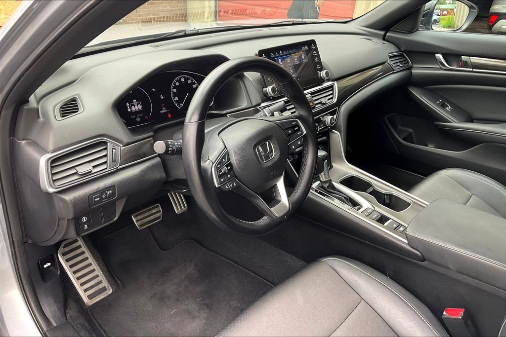Used 2021 Honda Accord Sport image 13