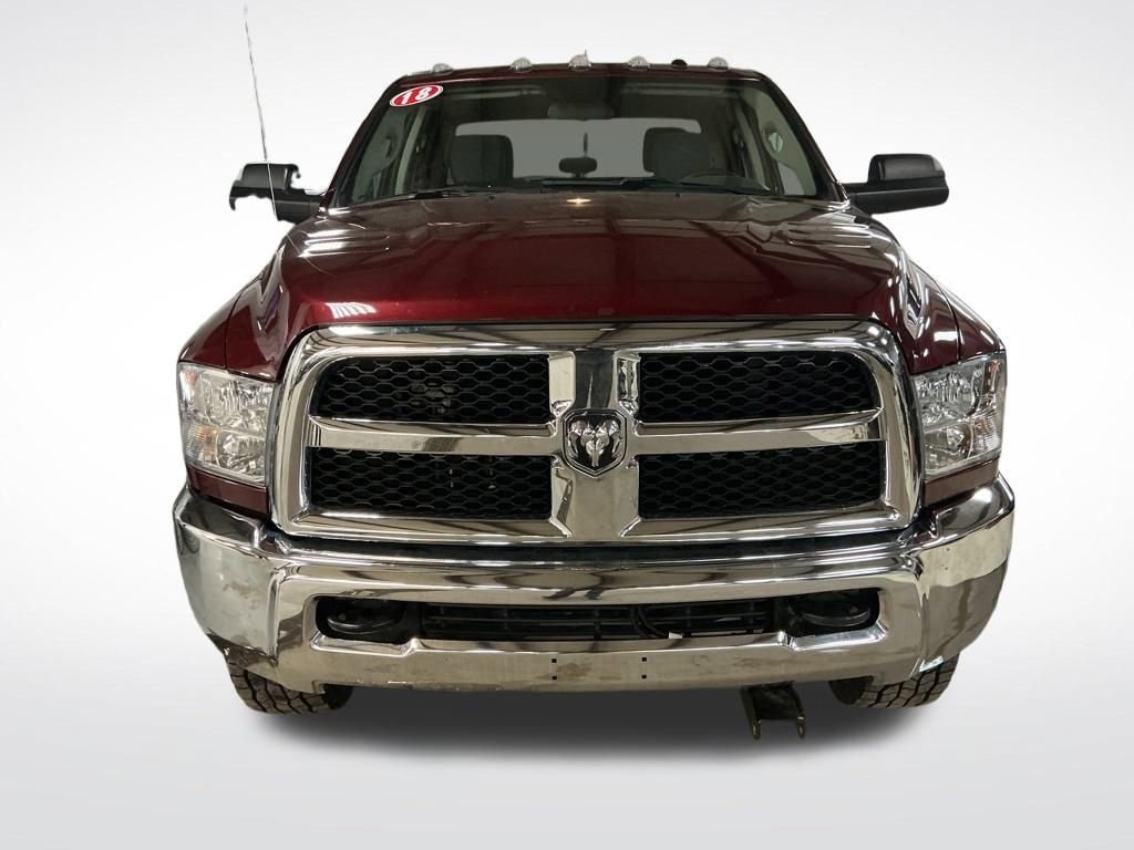 Used 2018 RAM 2500 Tradesman w/ Chrome Appearance Group image 9