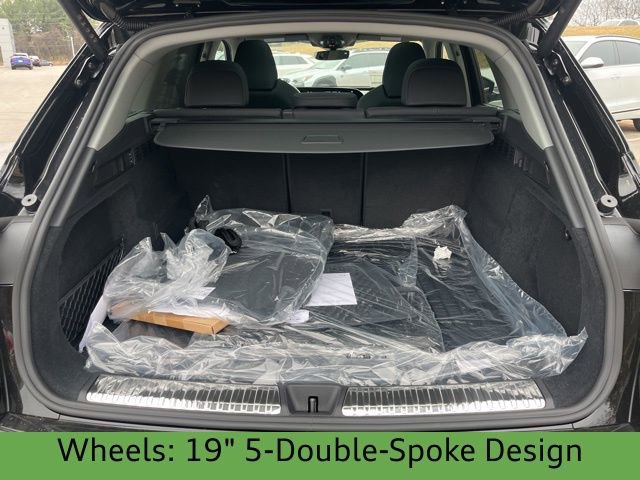 New 2025 Audi Q5 Prestige image 27