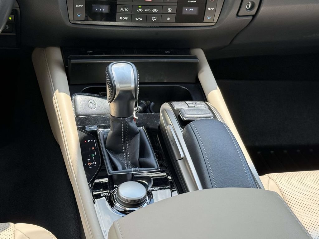 Used 2017 Lexus GS 350 AWD w/ Premium Package image 19