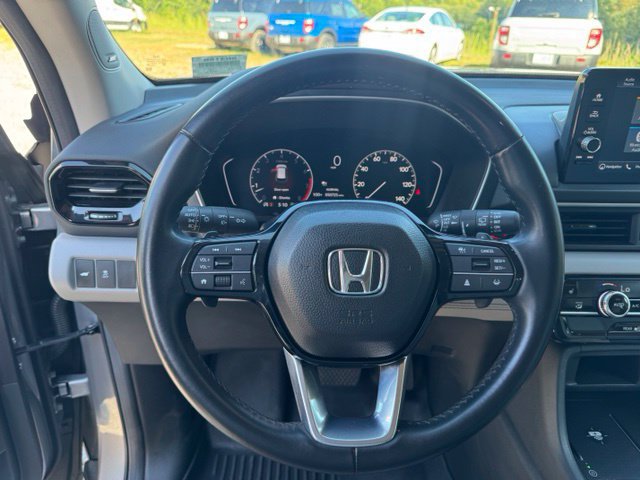 Used 2025 Honda Pilot Touring image 21