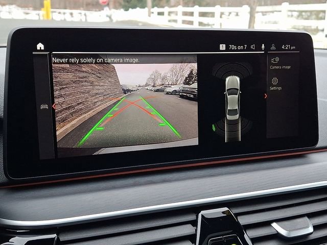 Used 2023 BMW 530i xDrive w/ Premium Package image 21