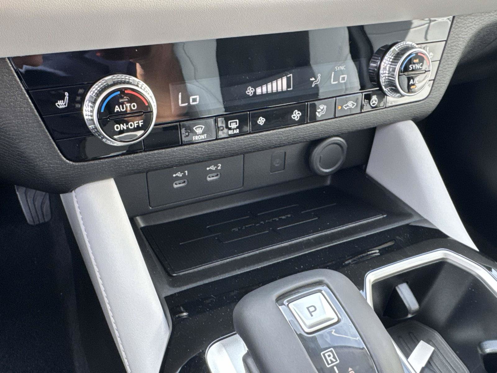 New 2026 Mitsubishi Outlander SE FWD image 23