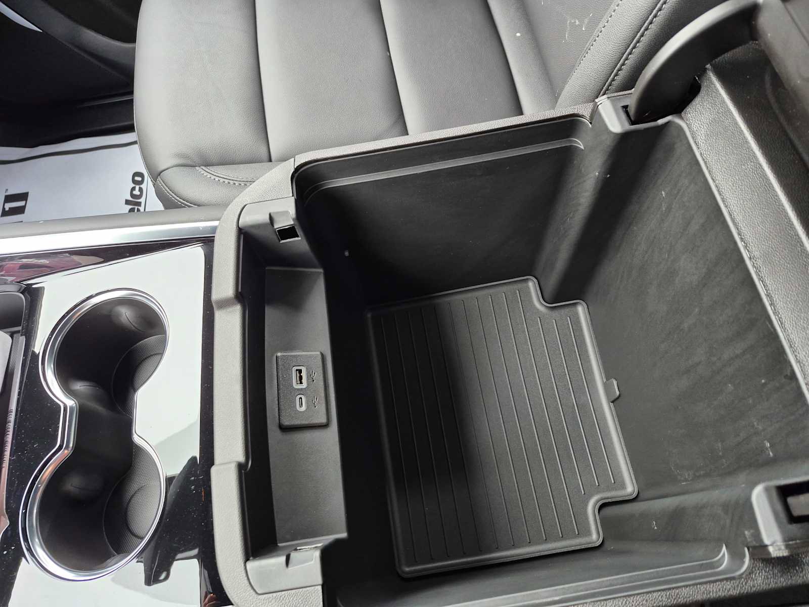 New 2026 Chevrolet Suburban LT w/ Comfort Package AWD/4WD image 27