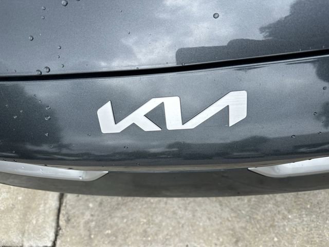 Used 2024 Kia Forte LXS FWD image 10