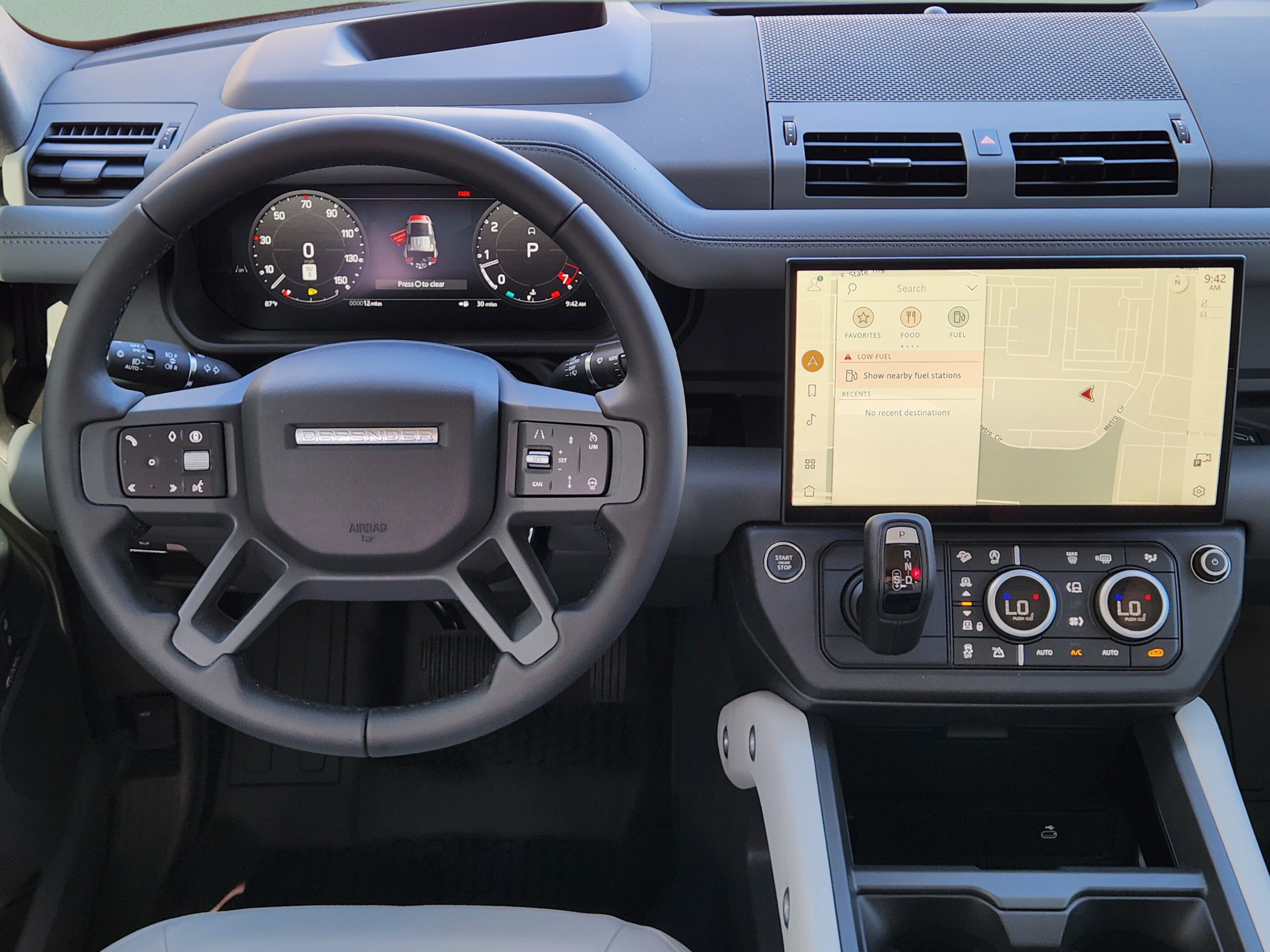 New 2026 Land Rover Defender 110 X-Dynamic SE AWD/4WD image 23