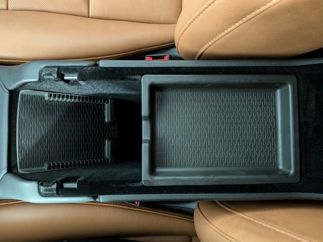 Used 2021 Cadillac XT4 Premium Luxury image 23