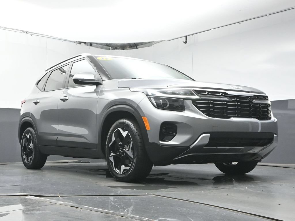 Used 2025 Kia Seltos S FWD image 30