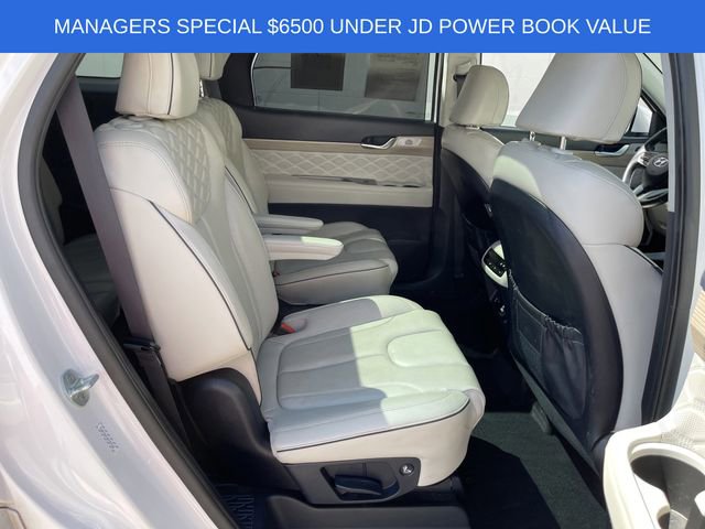 Used 2022 Hyundai Palisade Calligraphy w/ Winter Package image 28