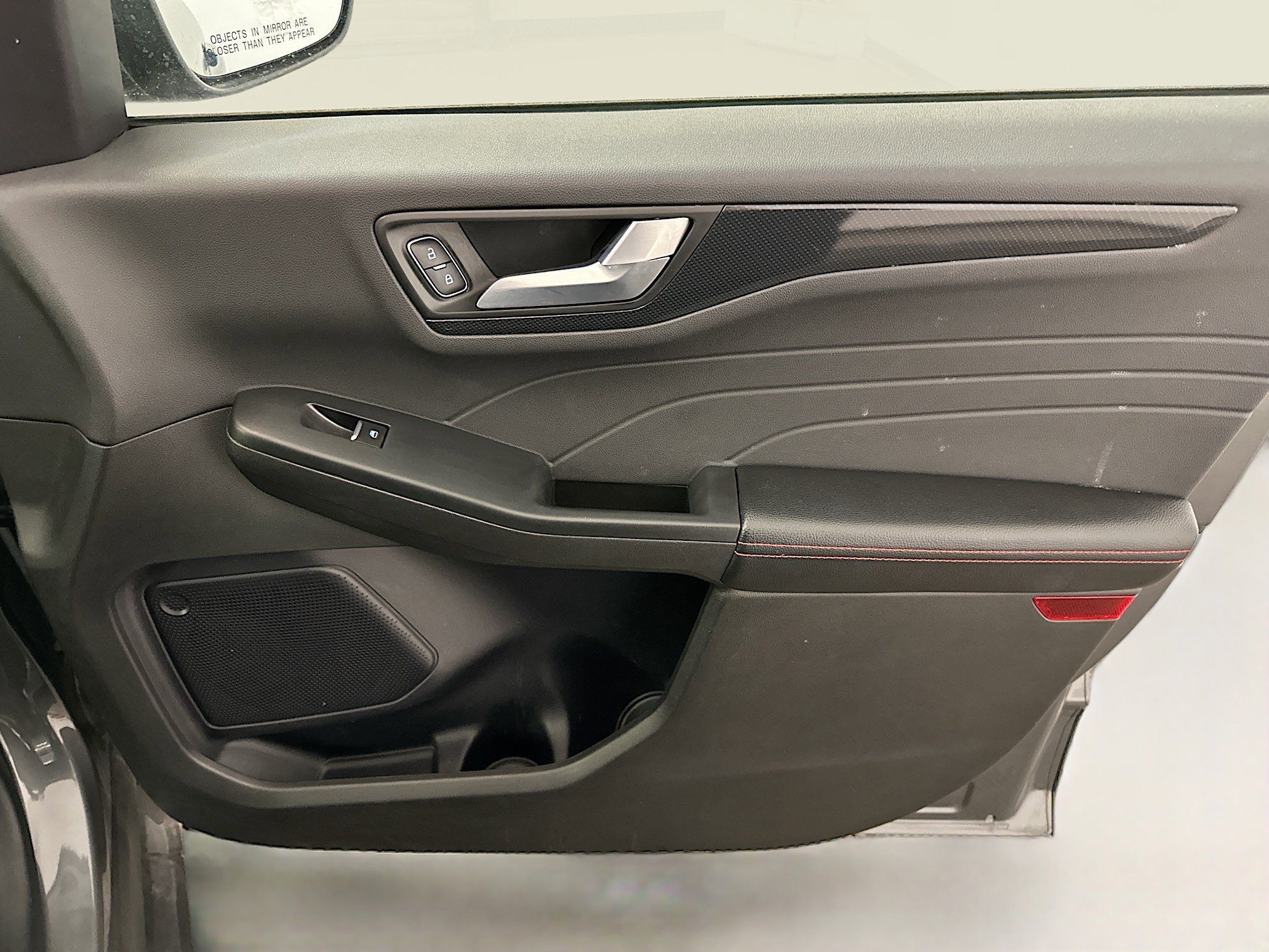 Used 2024 Ford Escape ST-Line image 33