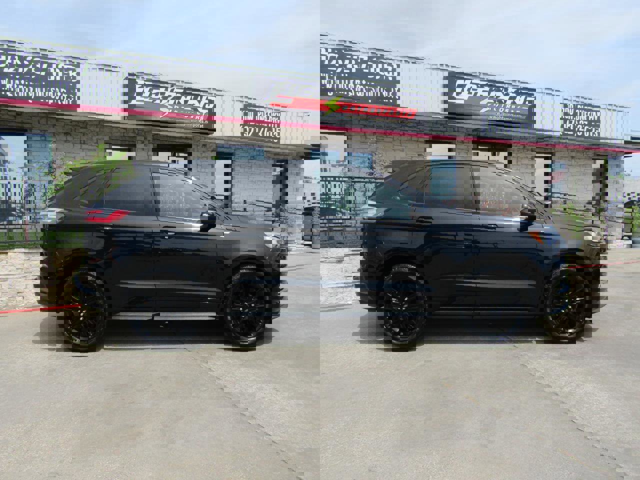 Used 2020 Ford Edge ST-Line AWD/4WD image 5