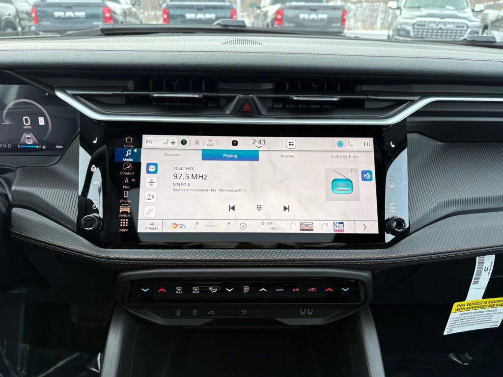 New 2026 Jeep Cherokee Overland w/ Trailer Tow Group image 23