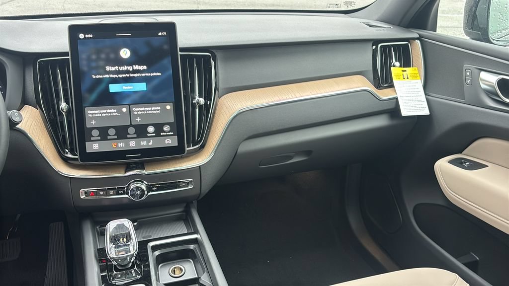 New 2026 Volvo XC60 B5 Plus w/ Climate Package AWD/4WD image 8