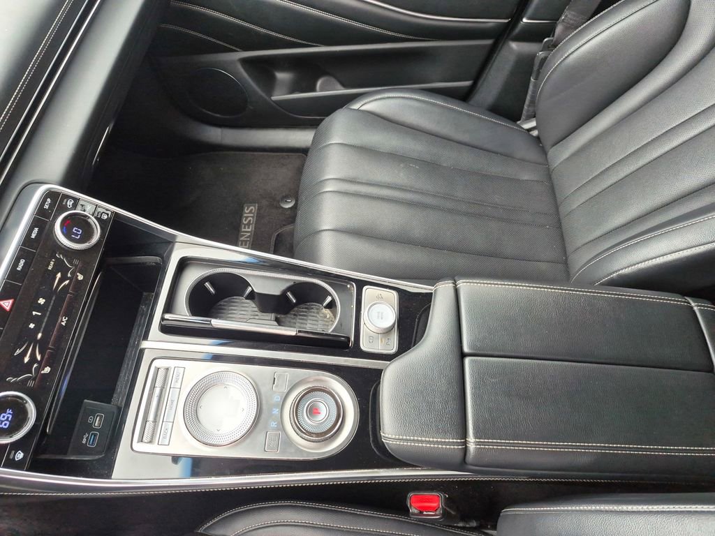 Used 2021 Genesis GV80 2.5T RWD image 16