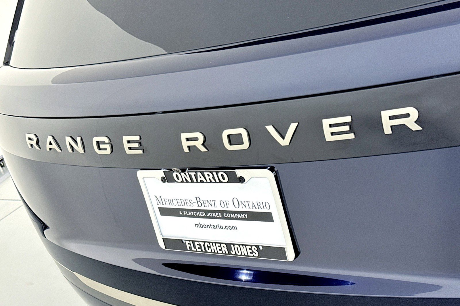 Used 2023 Land Rover Range Rover Long Wheelbase SE AWD/4WD image 10