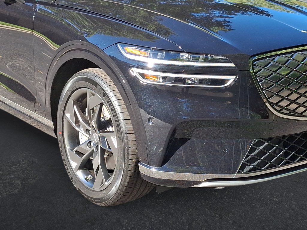 Used 2023 Genesis Electrified GV70 AWD/4WD image 28