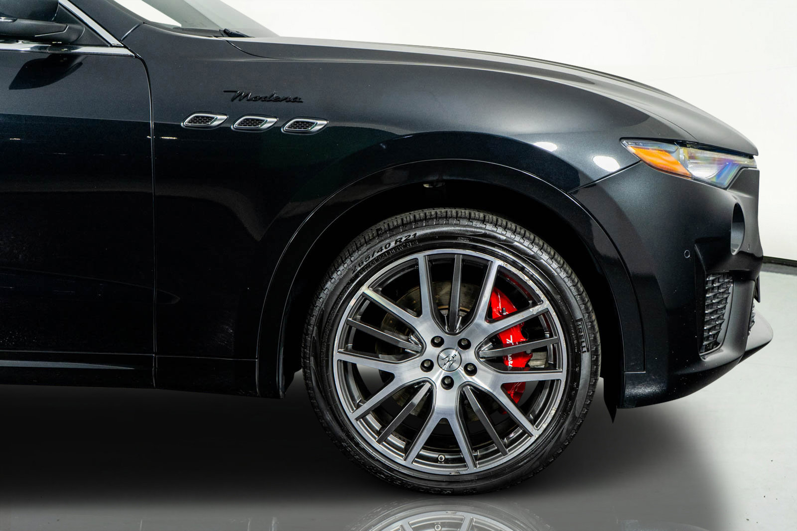 Used 2022 Maserati Levante Modena image 98