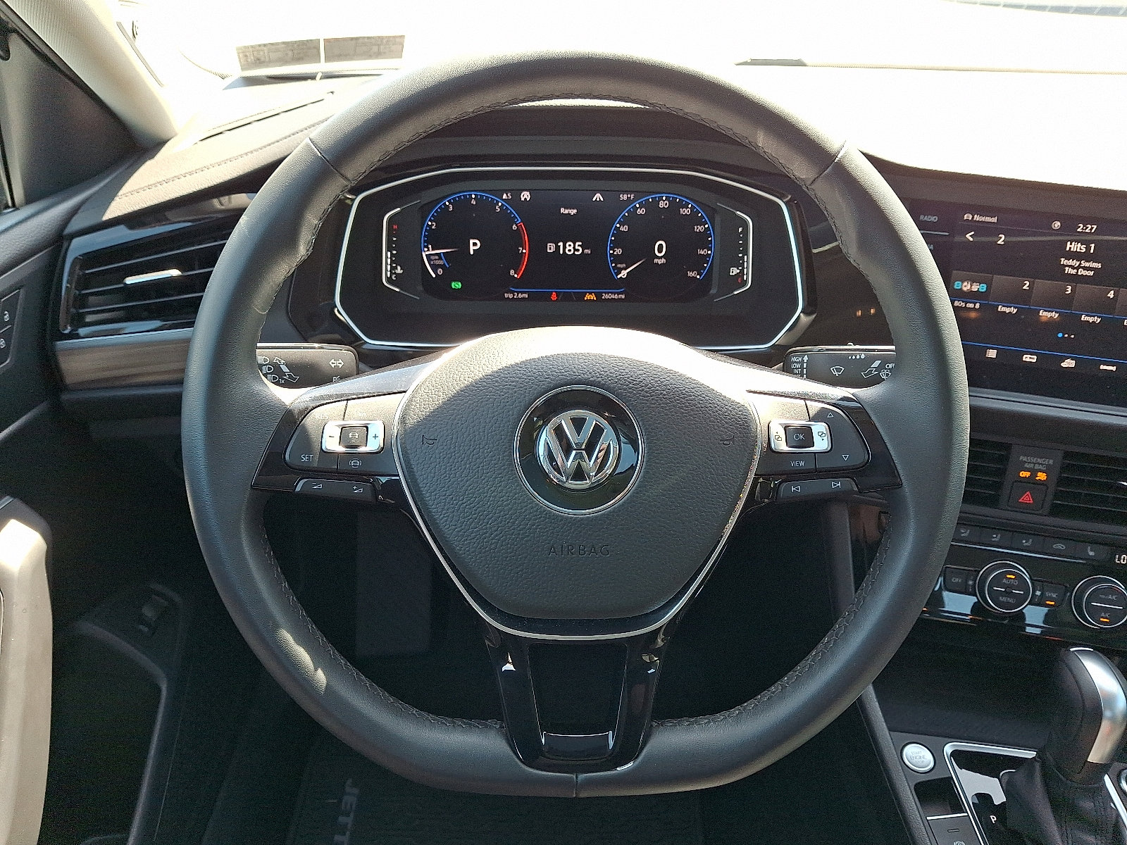Used 2020 Volkswagen Jetta SEL FWD image 21