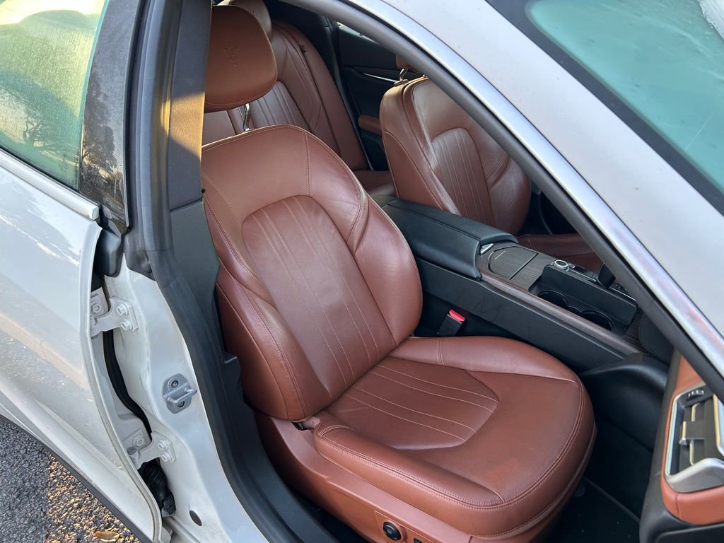Used 2018 Maserati Ghibli S Q4 AWD/4WD image 14