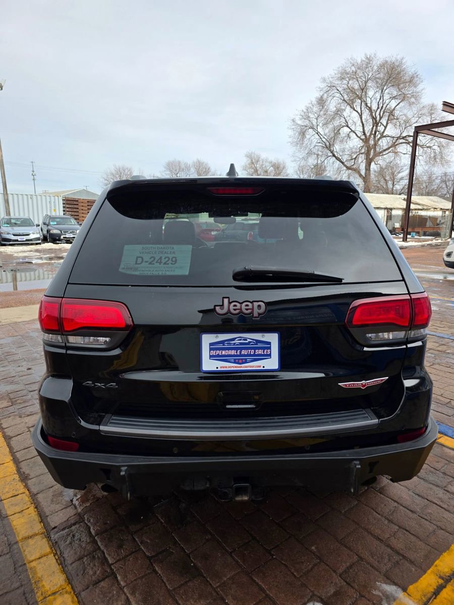 Used 2018 Jeep Grand Cherokee Trailhawk AWD/4WD image 6