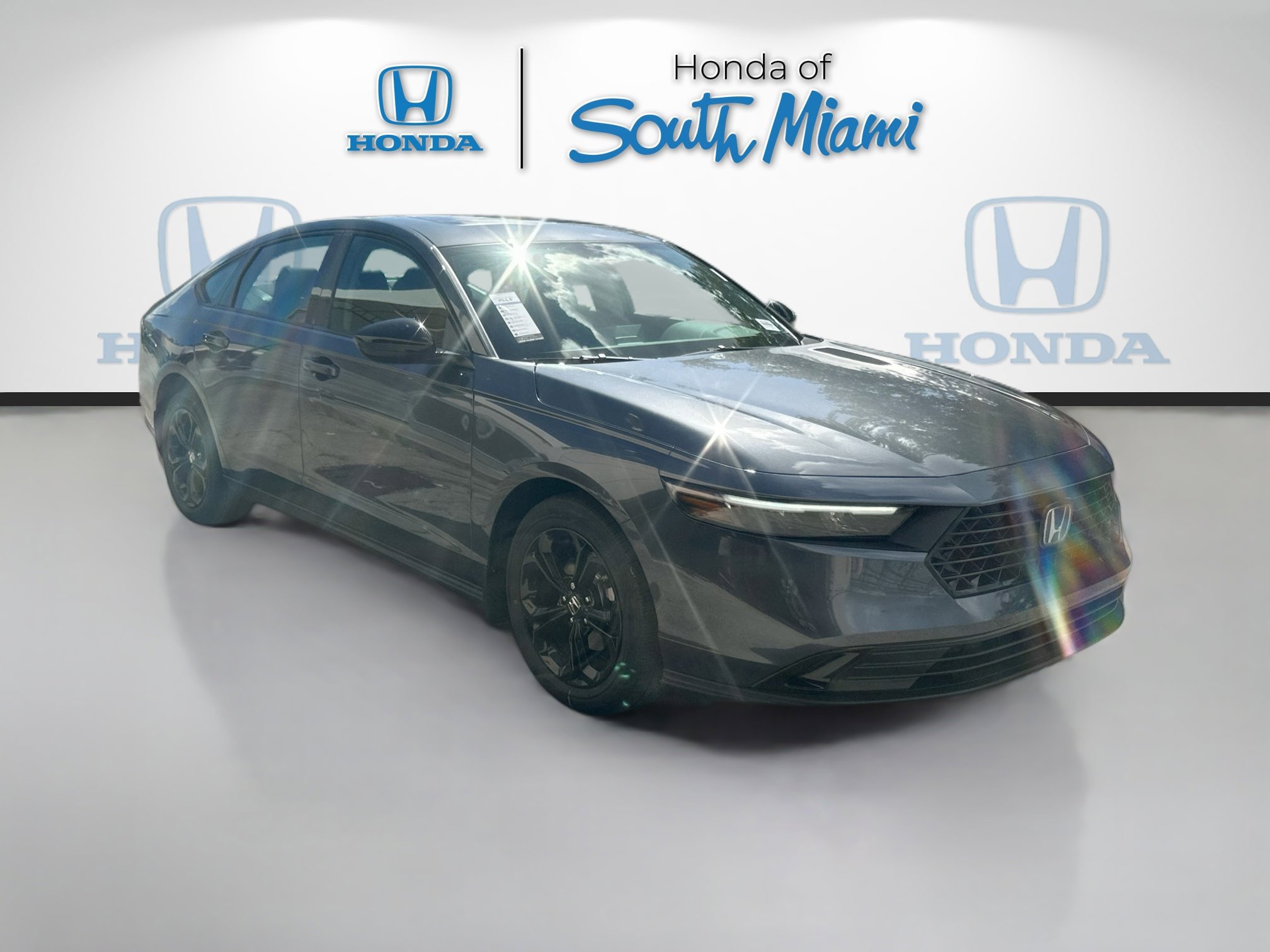 New 2025 Honda Accord SE image 1