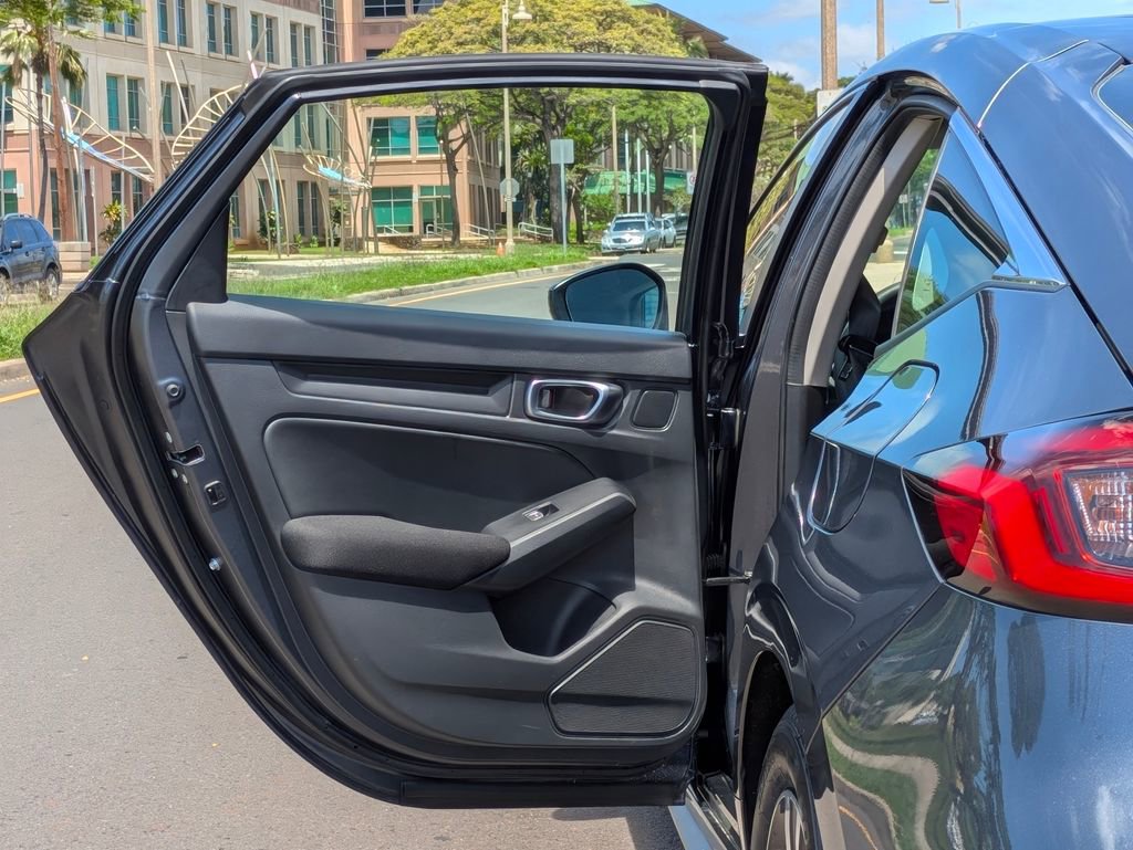 Used 2023 Honda Civic LX image 11