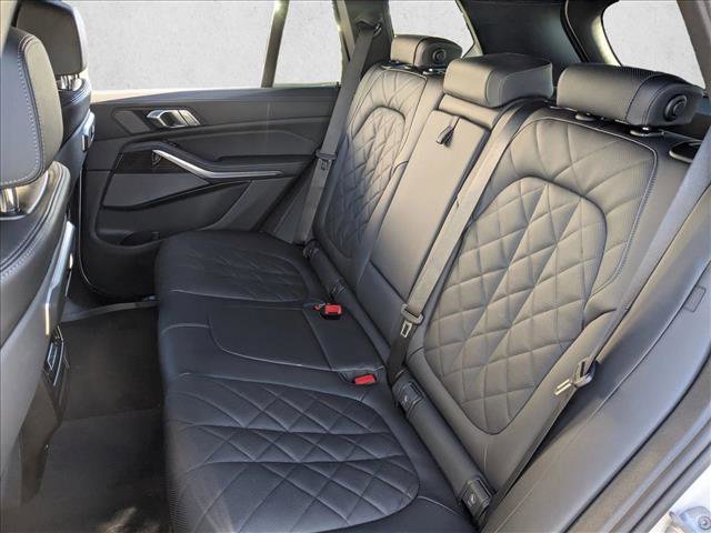Used 2026 BMW X5 xDrive40i AWD/4WD image 16