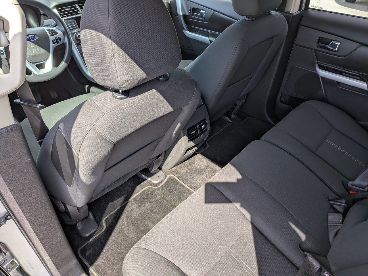 Used 2013 Ford Edge SE FWD image 13