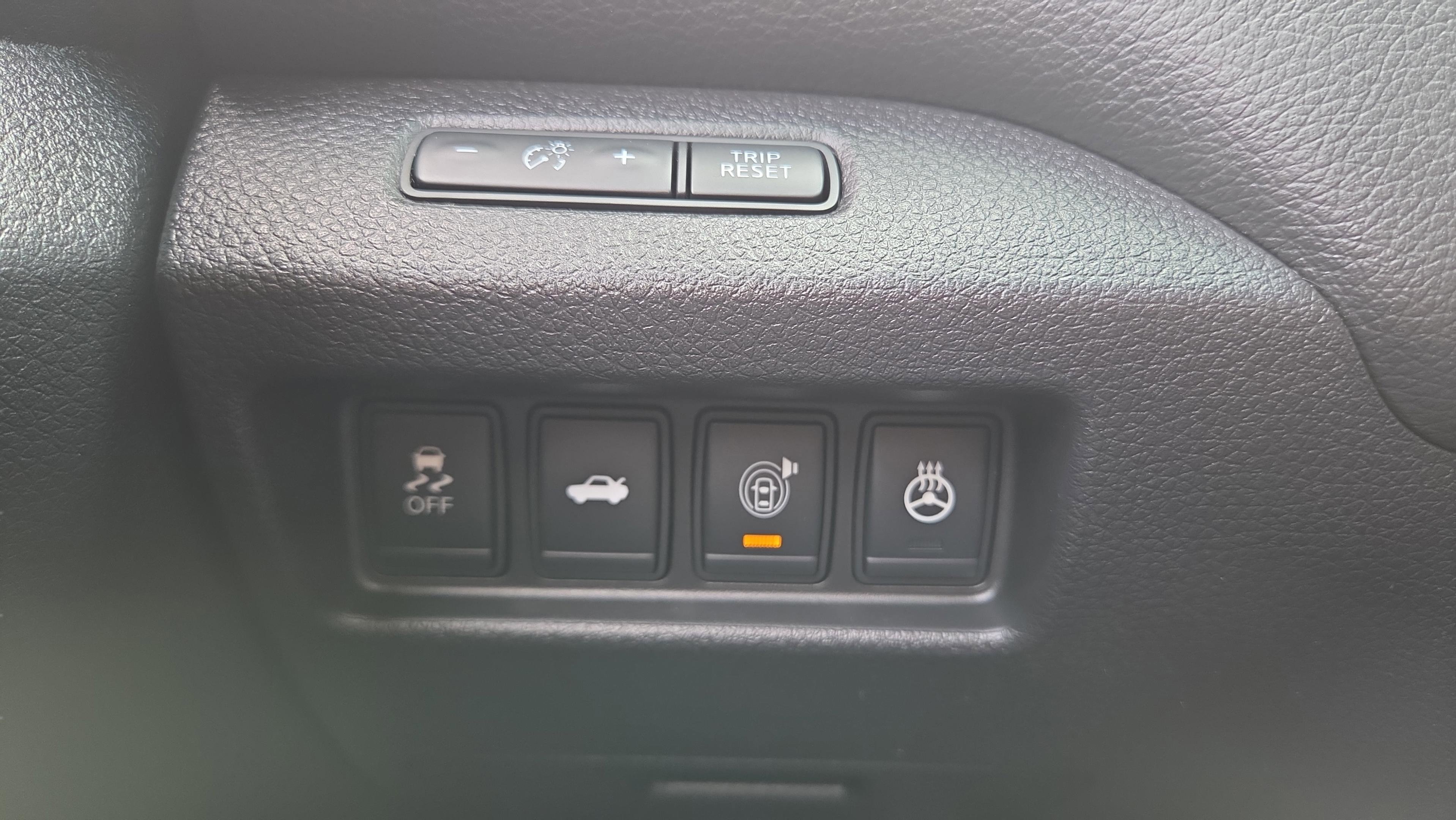 Used 2013 Nissan Altima 3.5 SL w/ Technology Pkg FWD image 32