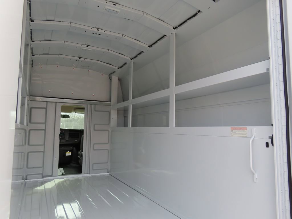 New 2026 Chevrolet Express 3500 w/ Power Convenience Package image 24